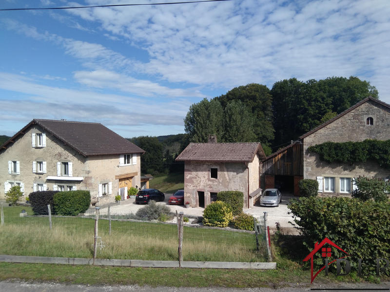 Propriété - 198 m² - 8 pièces