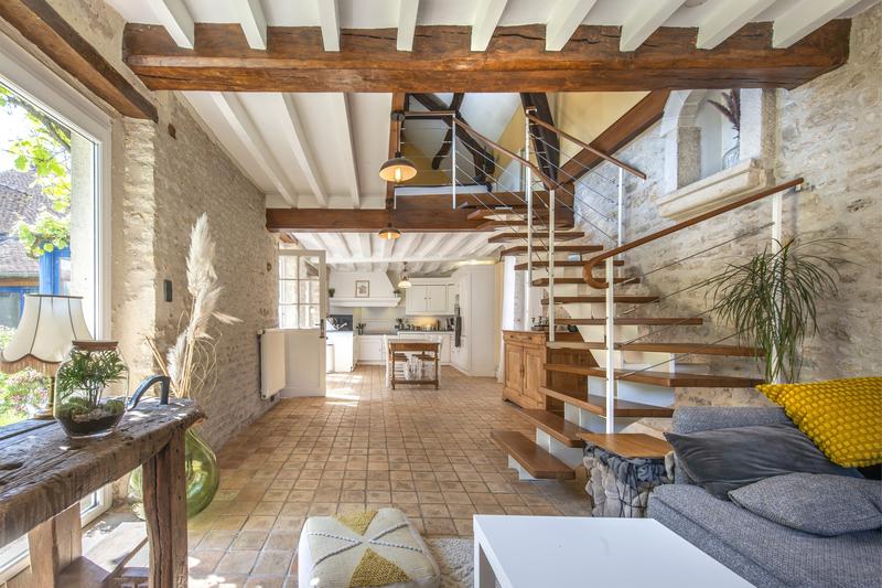 Maison - 289 m² - 8 pièces