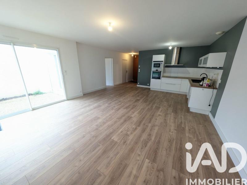 Maison - 88 m² - 4 pièces