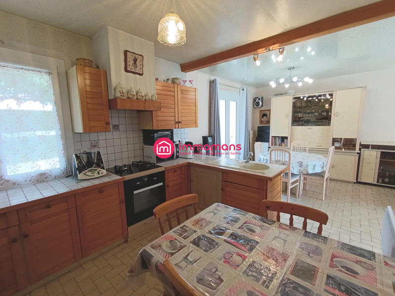 Maison - 88 m² - 5 pièces