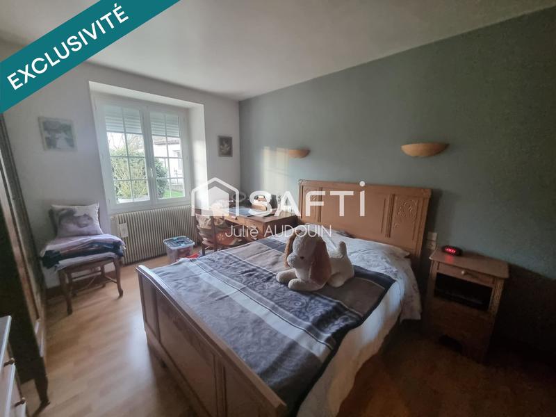 Maison - 250 m² - 12 pièces