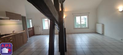 Appartement - 99 m² - 4 pièces