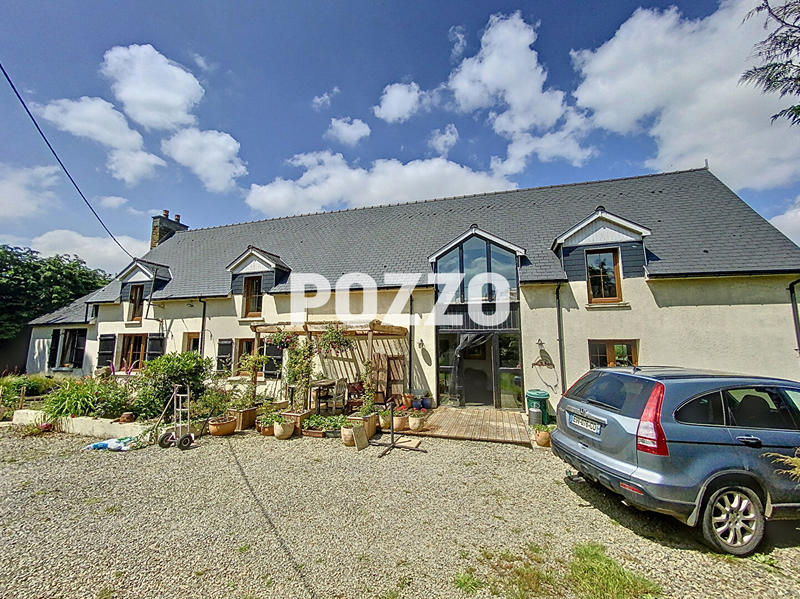 Maison - 248 m² - 6 pièces