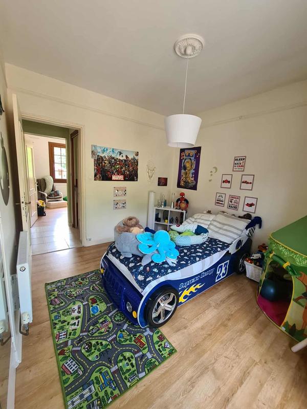 Maison - 174 m² - 8 pièces