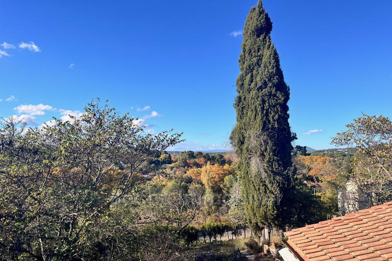 Maison - 210 m² - 7 pièces