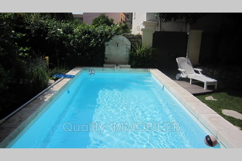 Maison de ville - 190 m² - 5 pièces