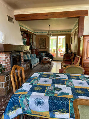 Maison - 198 m² - 7 pièces