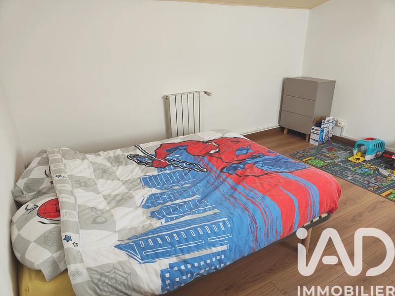 Maison - 180 m² - 8 pièces