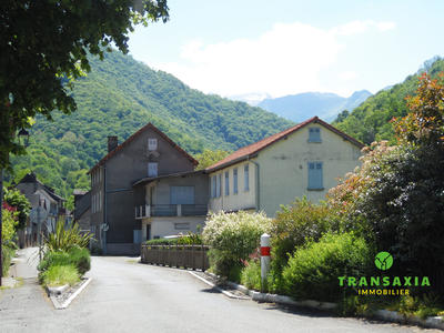 Maison contemporaine - 209 m² - 10 pièces