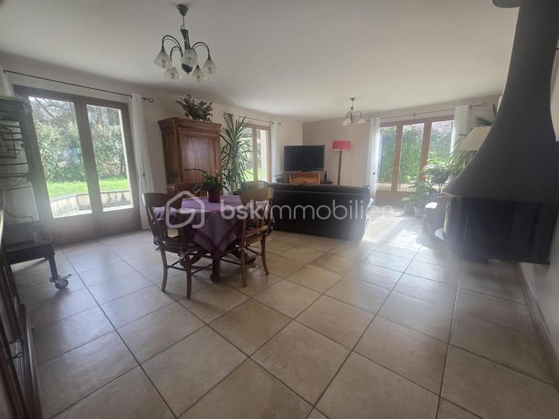 Maison - 174 m² - 6 pièces