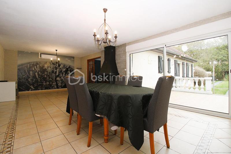 Maison - 133 m² - 6 pièces