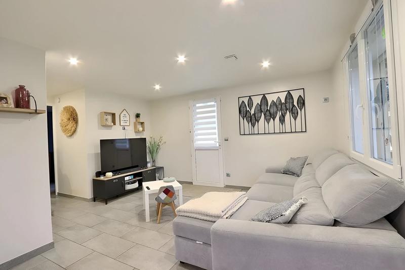 Maison - 162 m² - 7 pièces