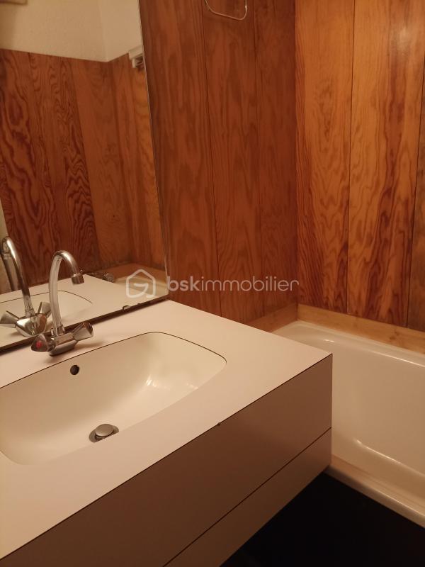 Appartement - 63 m² - 4 pièces