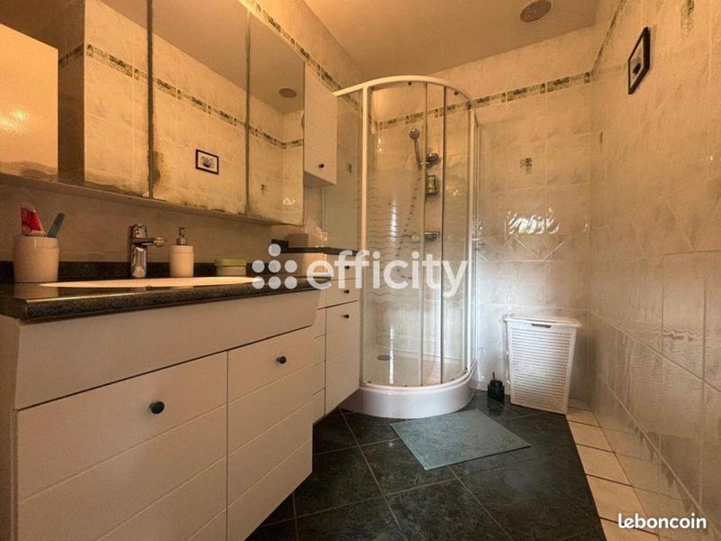 Maison - 115 m² - 4 pièces