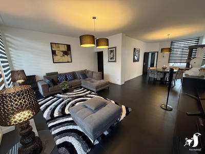 Maison - 170 m² - 1 pièce