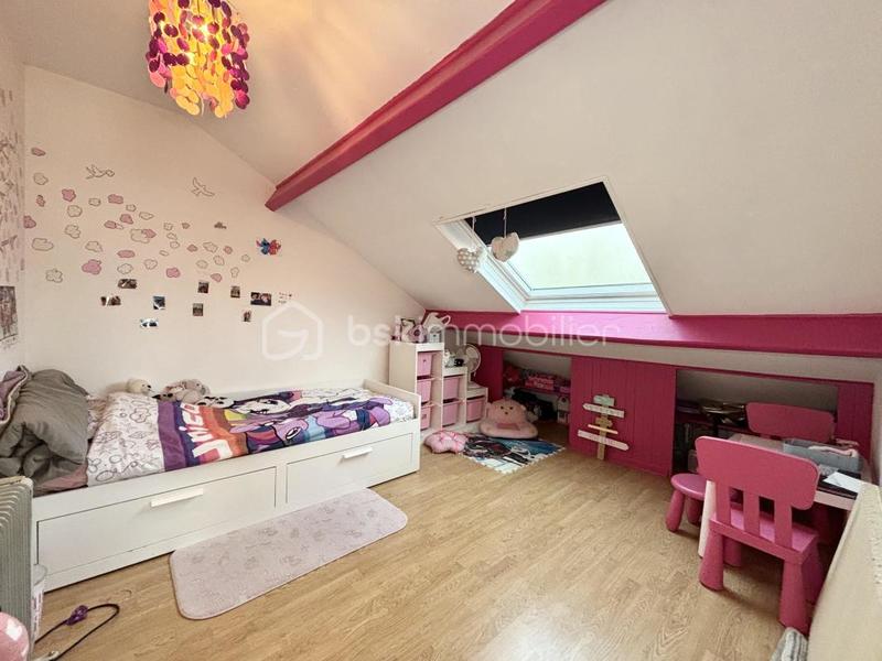 Maison - 87 m² - 5 pièces