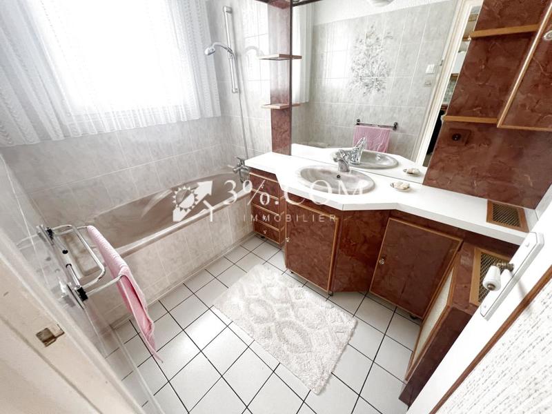 Maison - 78 m² - 5 pièces