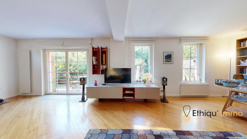 Maison - 171 m² - 5 pièces