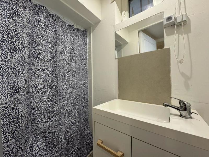 Studio - 30 m² - 2 pièces