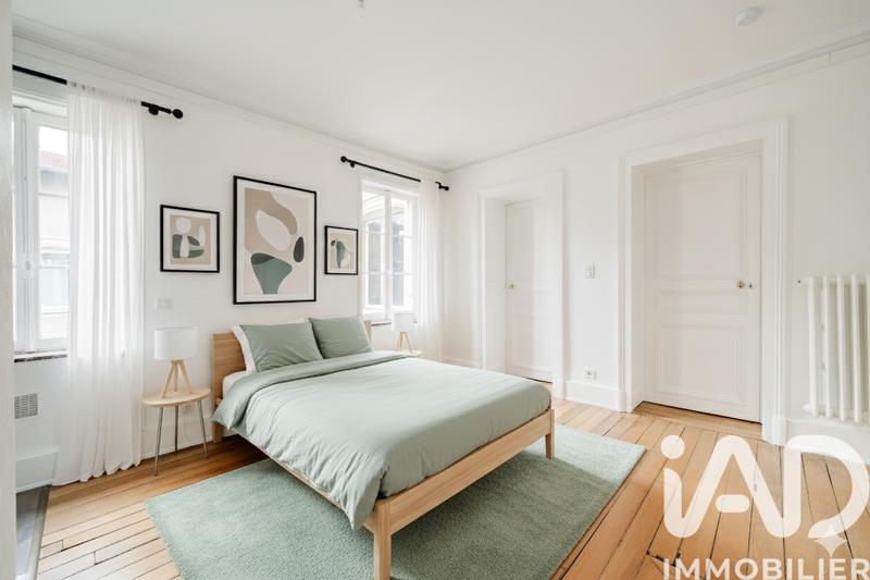 Duplex - 305 m² - 10 pièces