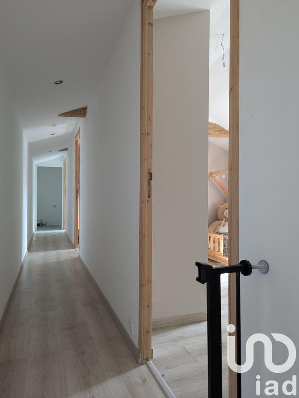 Maison - 142 m² - 6 pièces