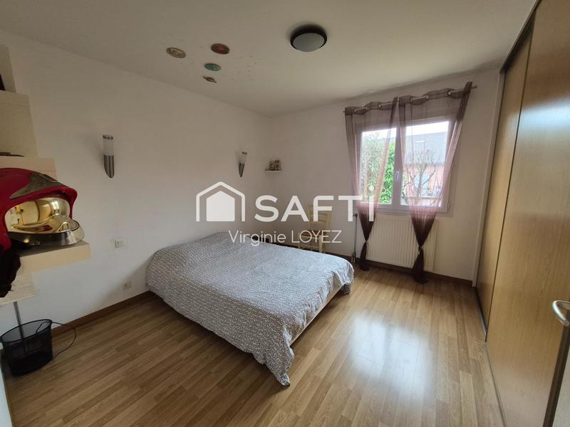 Maison - 270 m² - 11 pièces