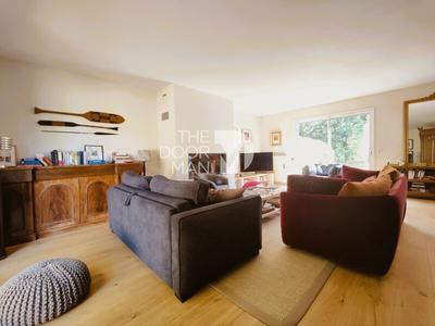 Maison d'architecte - 150 m² - 8 pièces