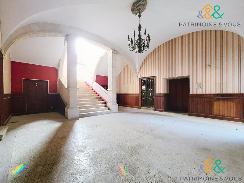 Fonds de commerce - 3 104 m²