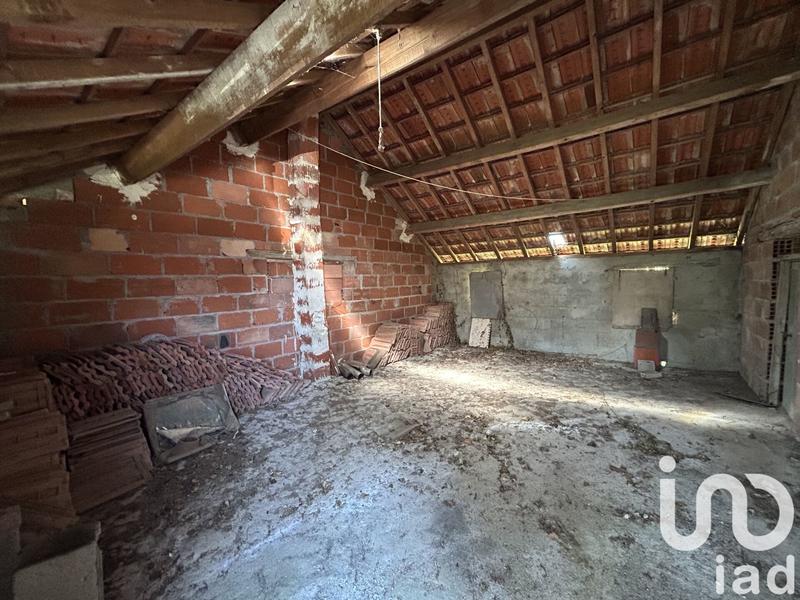 Maison - 195 m² - 15 pièces