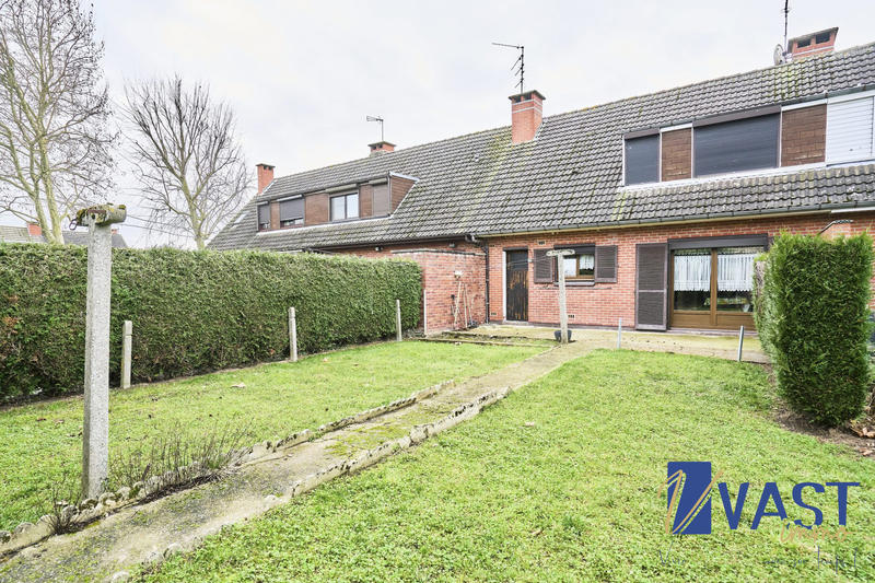 Maison - 94 m² - 4 pièces