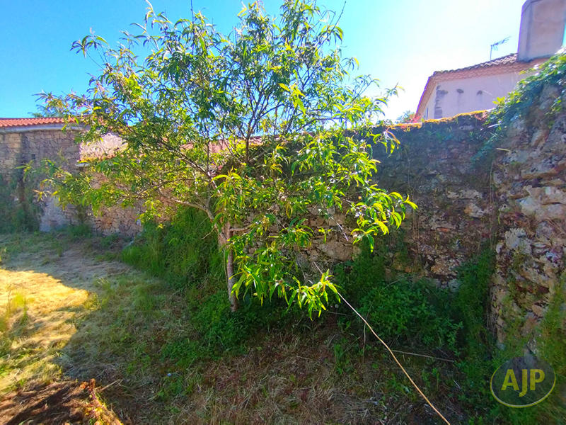 Maison - 90 m² - 2 pièces