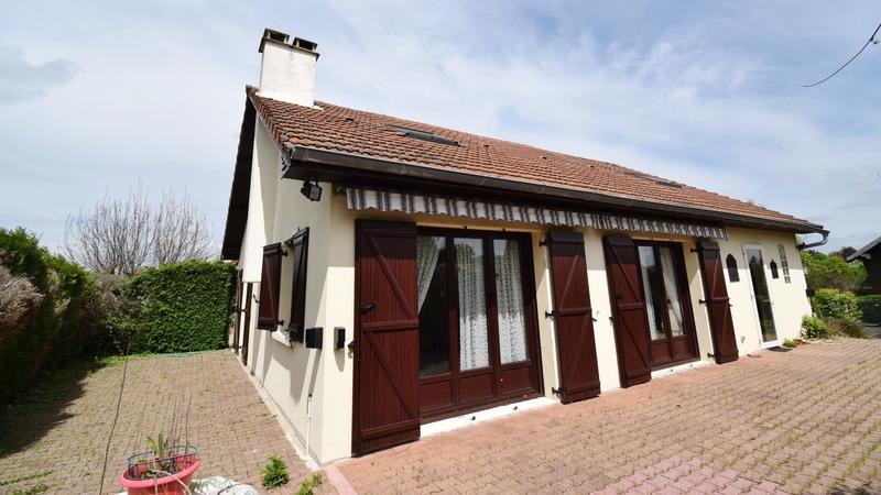 Maison - 212 m² - 6 pièces