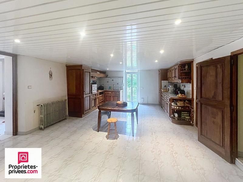 Corps de ferme - 258 m² - 10 pièces