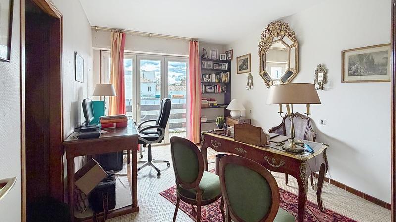 Appartement - 135 m² - 5 pièces