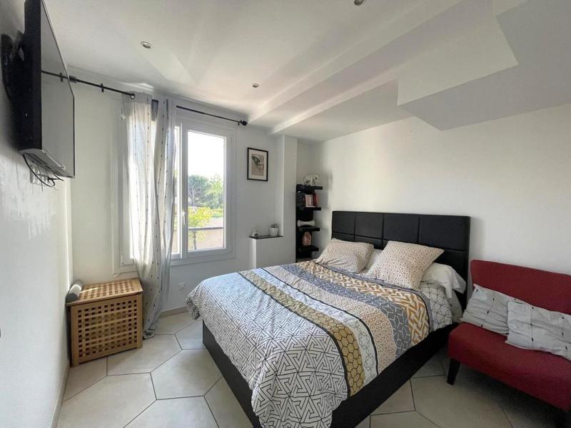 Appartement - 65 m² - 4 pièces