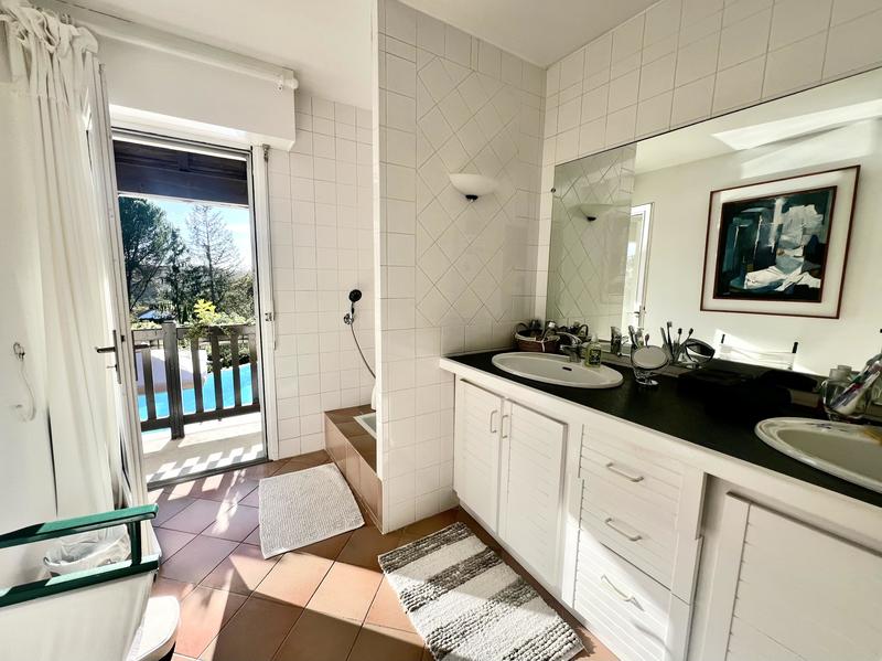 Maison d'architecte - 175 m² - 5 pièces