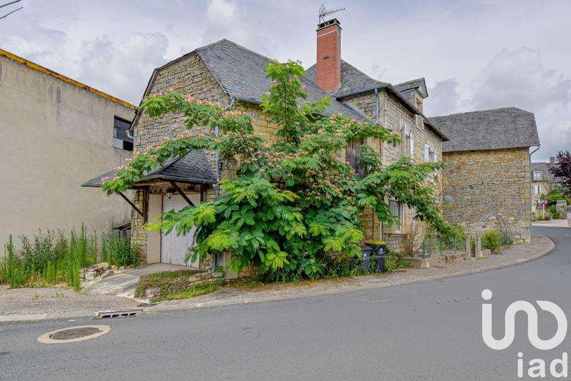 Maison - 93 m² - 4 pièces