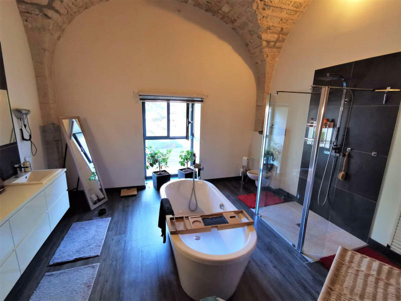 Appartement - 106 m² - 4 pièces