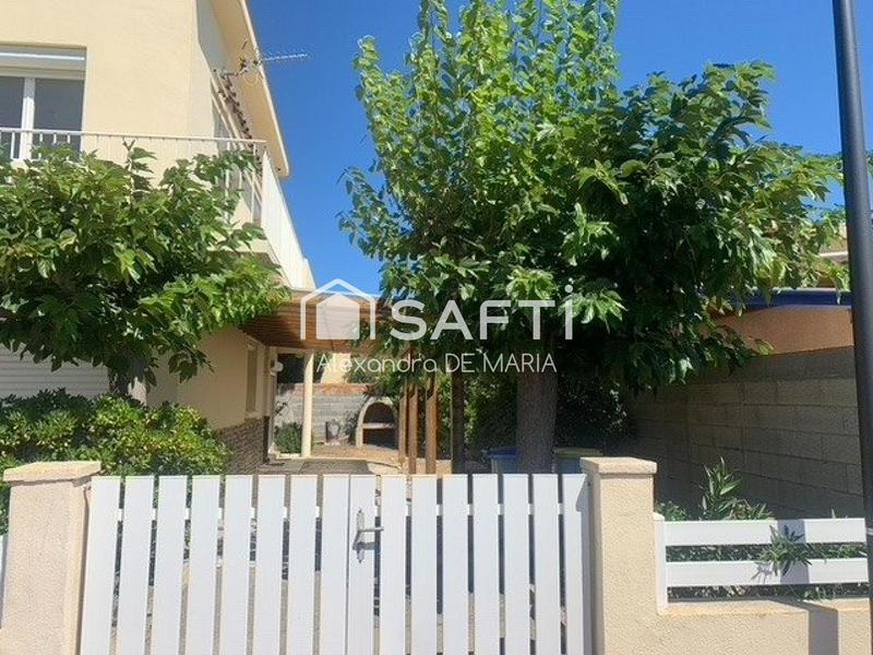 Maison - 170 m² - 8 pièces