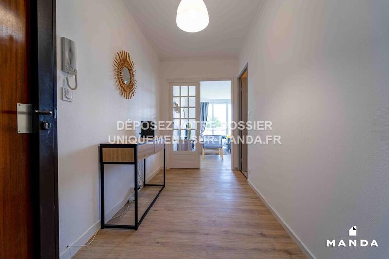 Chambre - 10 m² - 5 pièces