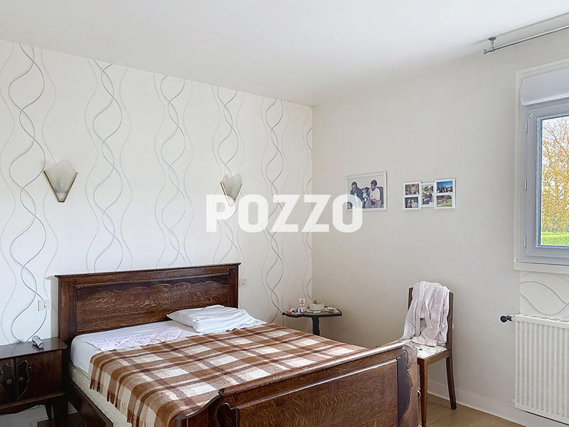 Maison - 92 m² - 6 pièces