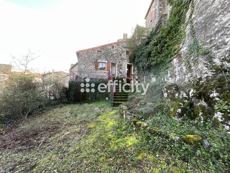 Maison - 184 m² - 9 pièces