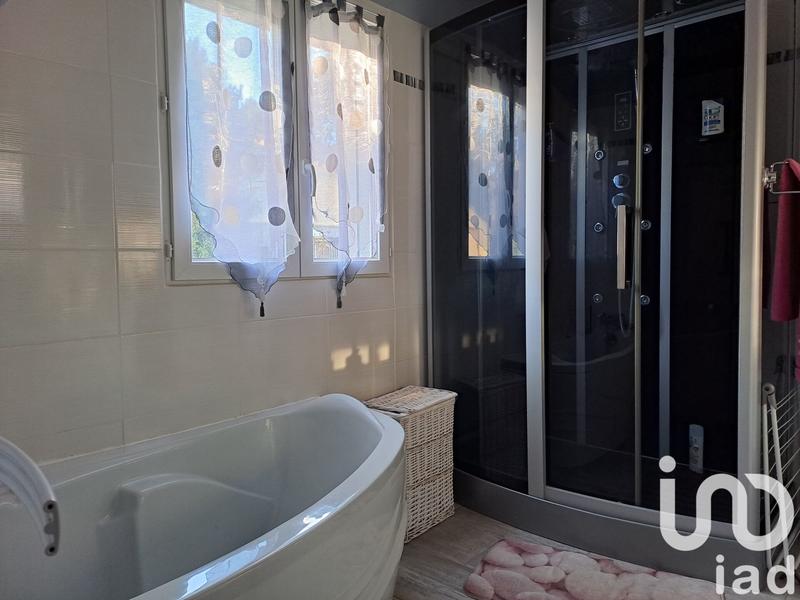 Maison - 143 m² - 4 pièces