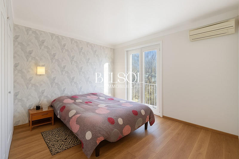 Appartement - 88 m² - 4 pièces