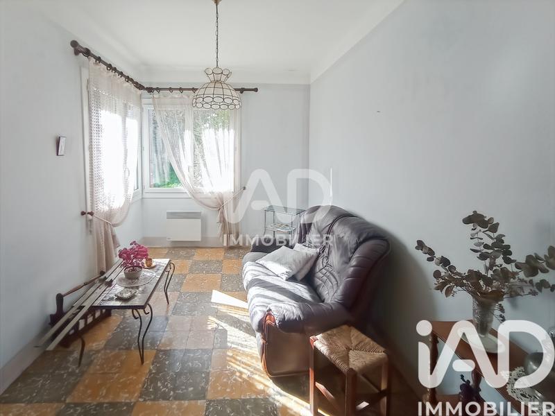 Maison - 93 m² - 5 pièces