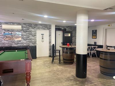 Fonds de commerce - 400 m²