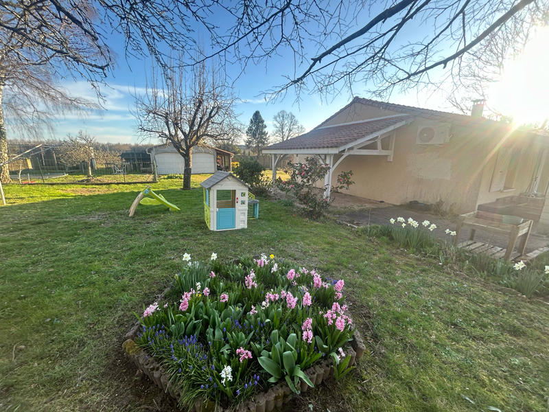 Maison - 104 m² - 6 pièces