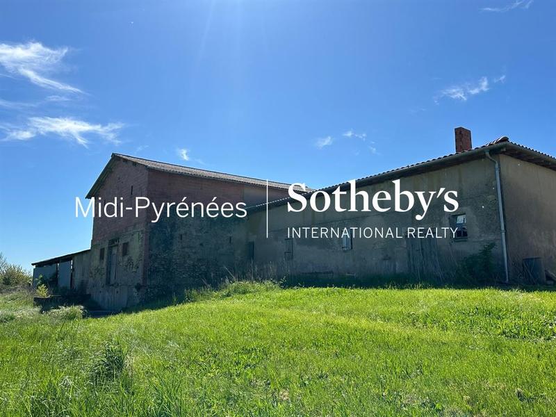 Propriété - 350 m² - 10 pièces