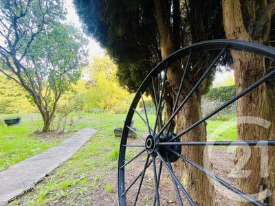 Maison - 104 m² - 5 pièces