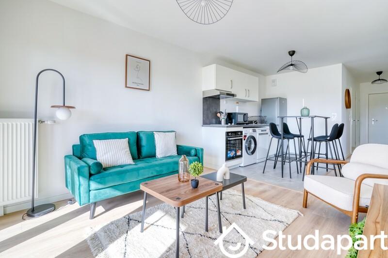 Chambre - 9 m² - 1 pièce